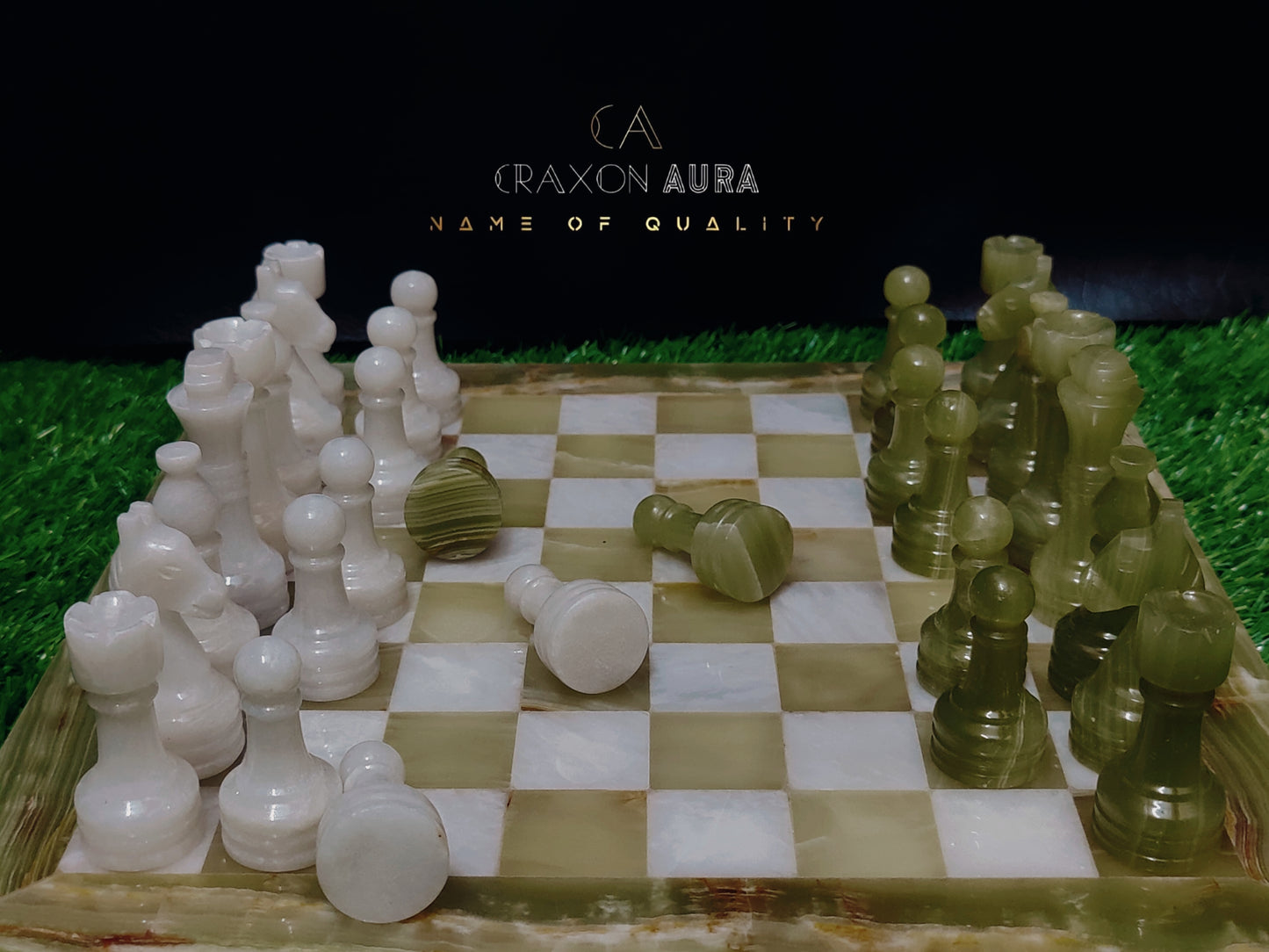 12" Green/White Marble Chess Set